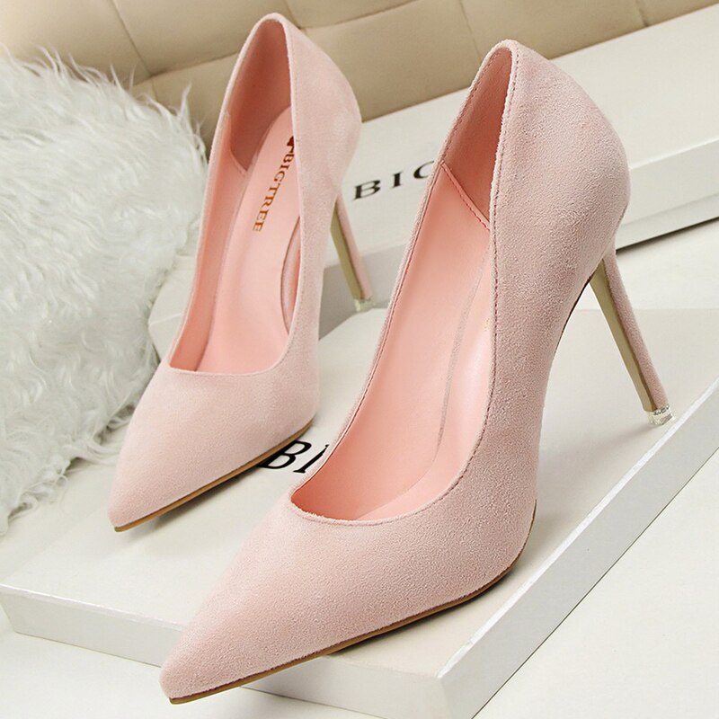 Sianks - Suede Pointed Toe Pumps