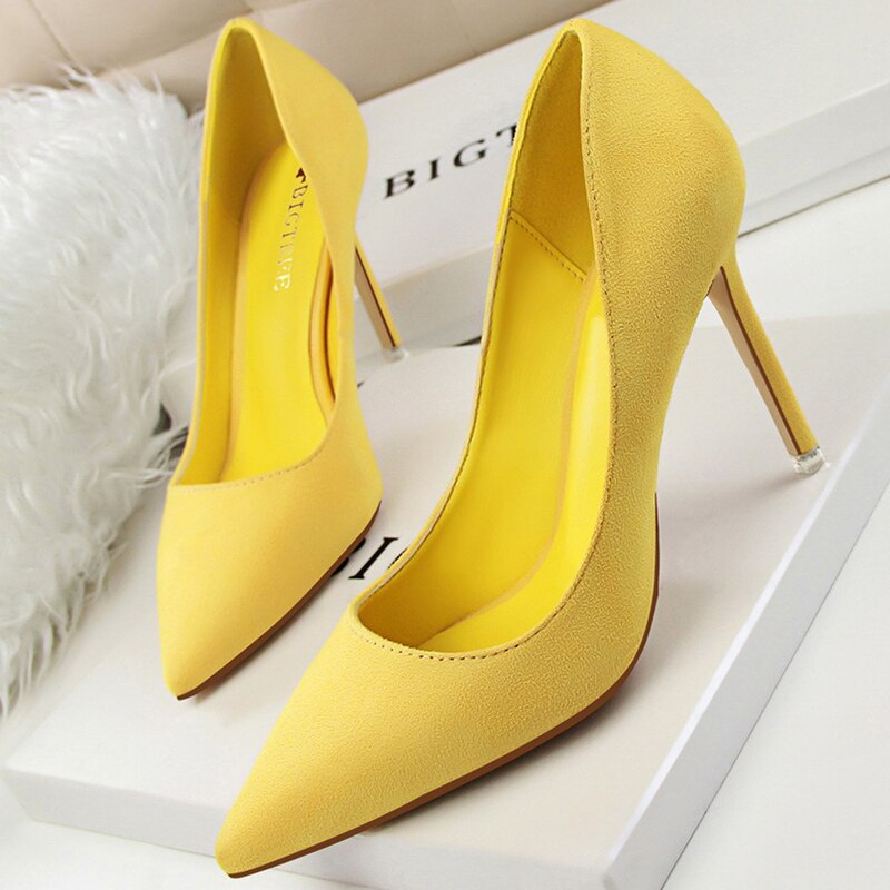 Sianks - Suede Pointed Toe Pumps