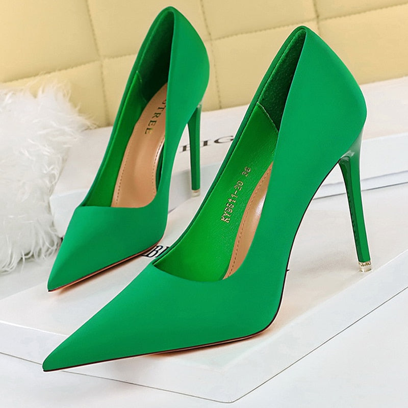 Sianks - Satin Pointed Toe Stilettos